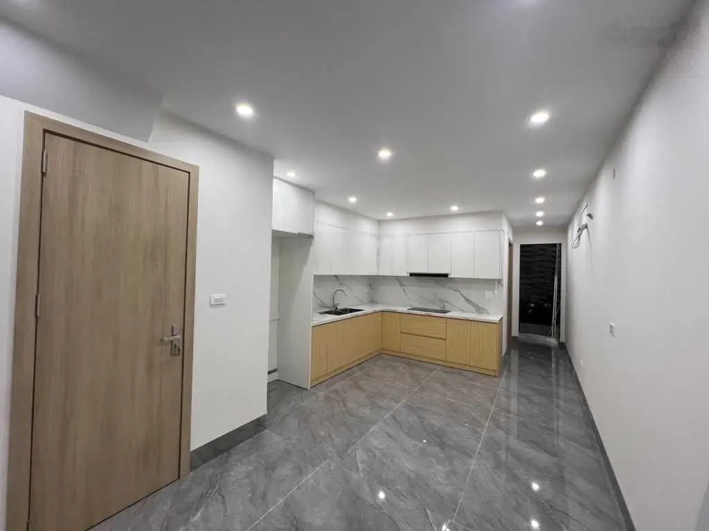 Nhà mới cứng - gara ô tô - 100m2 quá hiếm tại Trâu Quỳ - ô chờ thang máy - tiện ích bạt ngàn