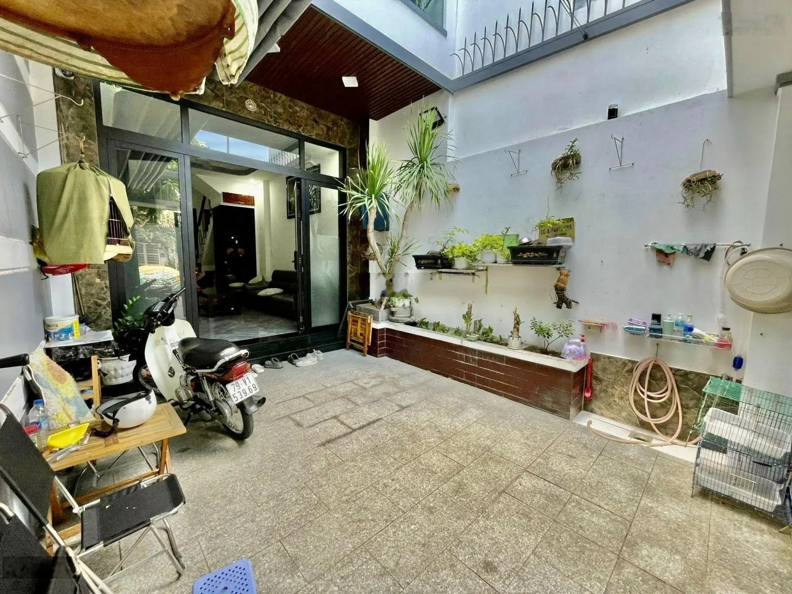 Bán nhà đẹp mới xây Khu VCN Phước Hải, full nội thất chỉ 6 tỷ 5. Sổ đỏ công chứng ngay