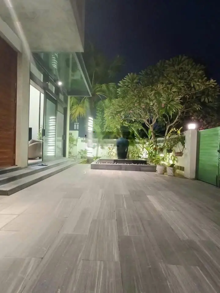 Chính chủ bán lỗ biệt thự có hồ bơi khu Euro Village 1 - Làng biệt thự Châu Âu ven sông Hàn Đà Nẵng