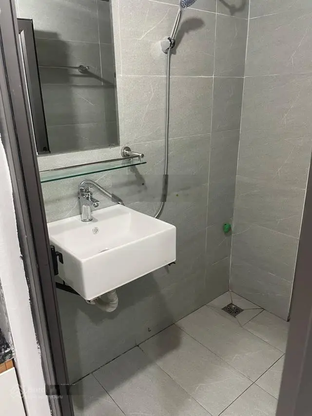 Bán nhà phố Minh Khai quận Hai Bà Trưng. Giá 8.95 tỷ, kinh doanh CHDV 7 phòng khép kín thang máy
