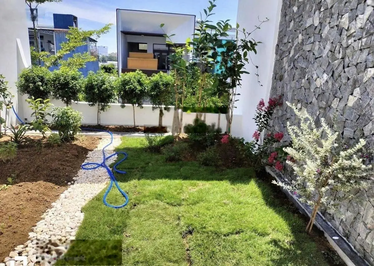 Vợ chồng tôi bán gấp nhà đẹp ở Cư Xá Bắc Hải - Quận 10 gần kế chợ và trường học. Giá 3 tỷ430/78m2
