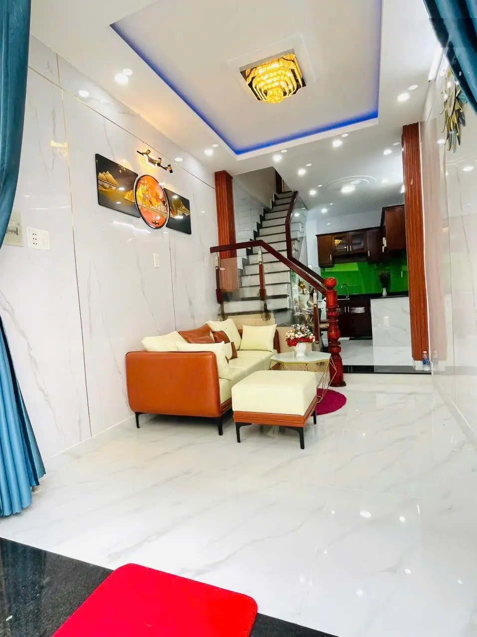 Bán nhà đúc 2 lầu hẻm xe tải thông, gần chợ Hạnh Thông Tây, trung tâm Gò Vấp, giá 3,79 tỷ