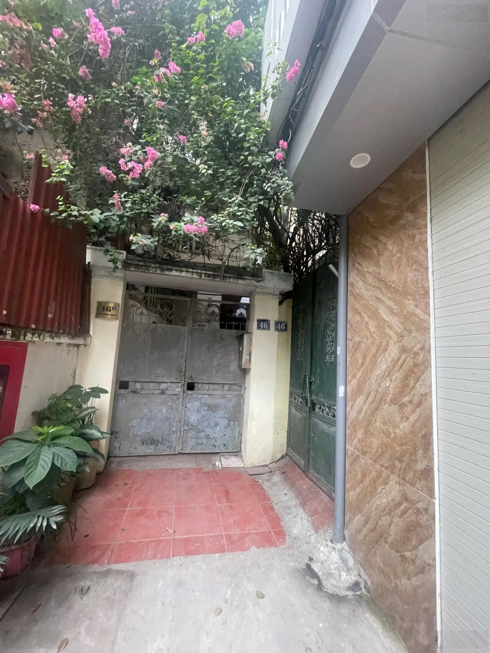 Bán đất 75m2 tặng nhà 5 tầng tại Quan Nhân, Thanh Xuân, Hà Nội giá 12 tỷ