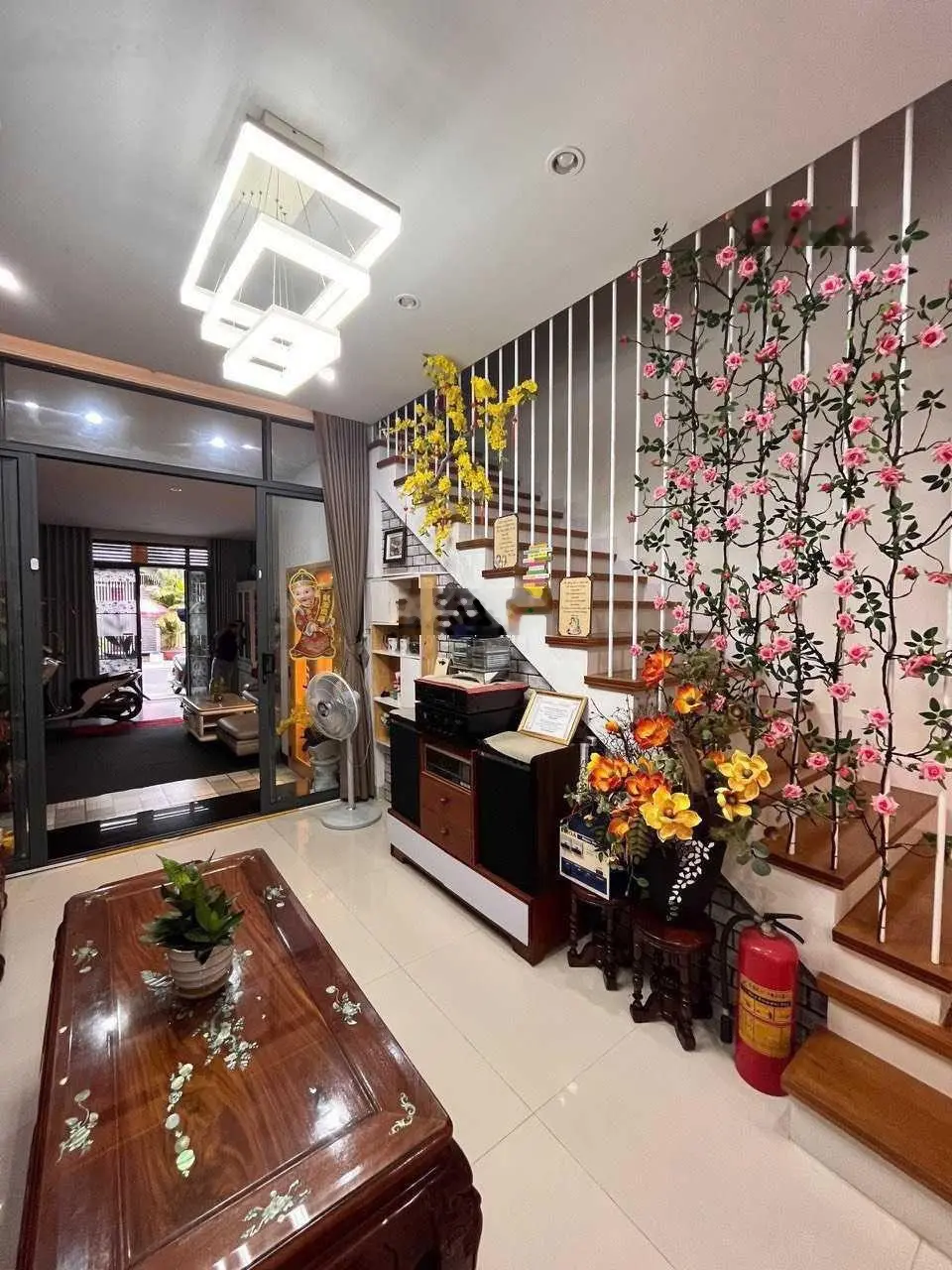 (Sổ hồng hoàn công) nhà 3 tầng DT đất 90m2 đường B3 thuộc KDT VCN Phước Hải bán 9 tỷ