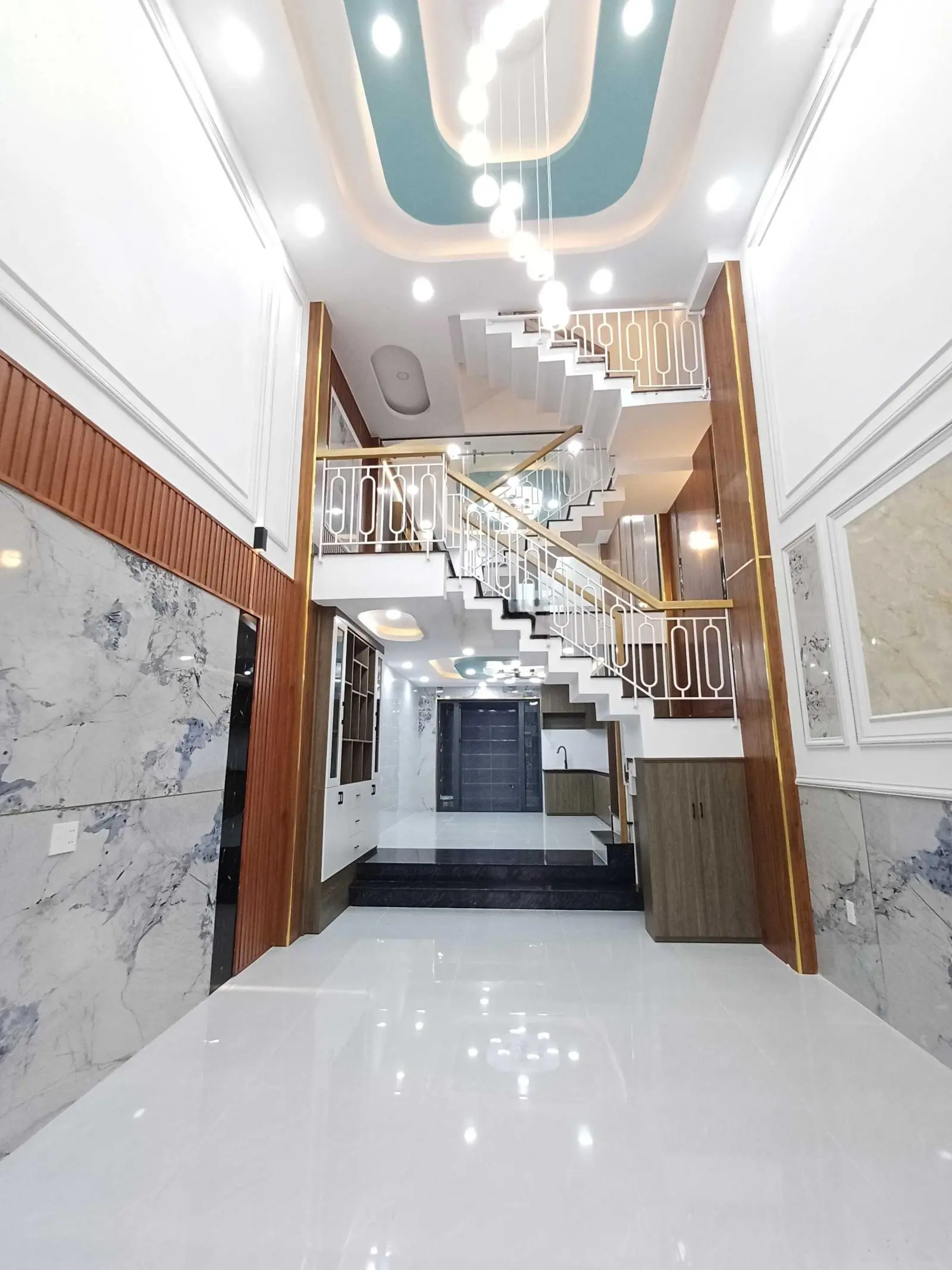 5.6 tỷ - nhà 1 trệt 1 lửng 3 lầu - Khu phân lô dự án - Thạnh Lộc 43 - phường Thạnh Lộc - Q12 - HCM