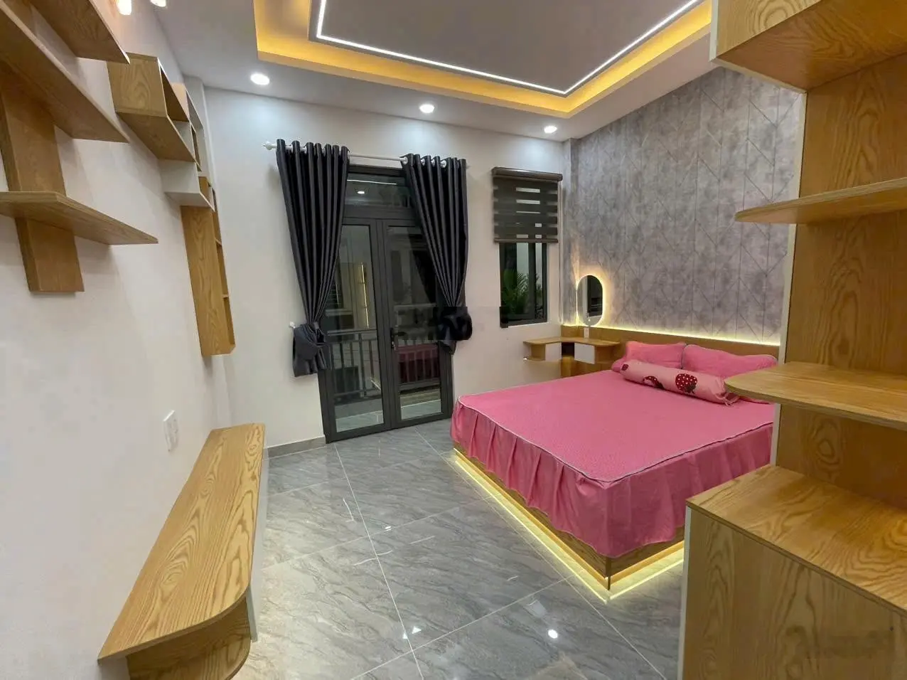 Nhà phố hiện đại 4m x 15m. 1 lửng 3 lầu Full nội thất. Hẻm nhựa 7m Đường Lâm Thị Hố
