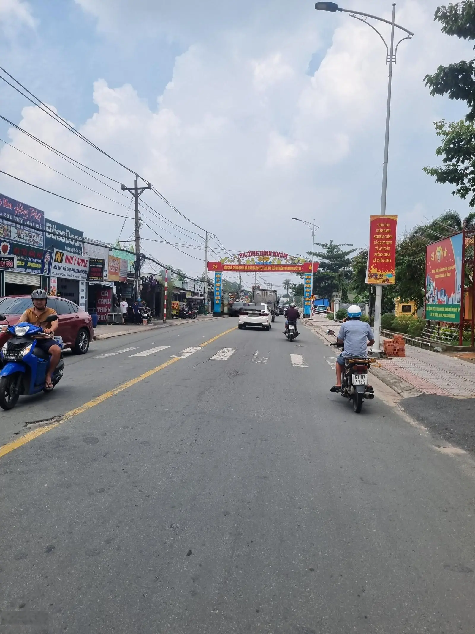 Mặt tiền đường nhựa ngang 12m giá 3,9ty