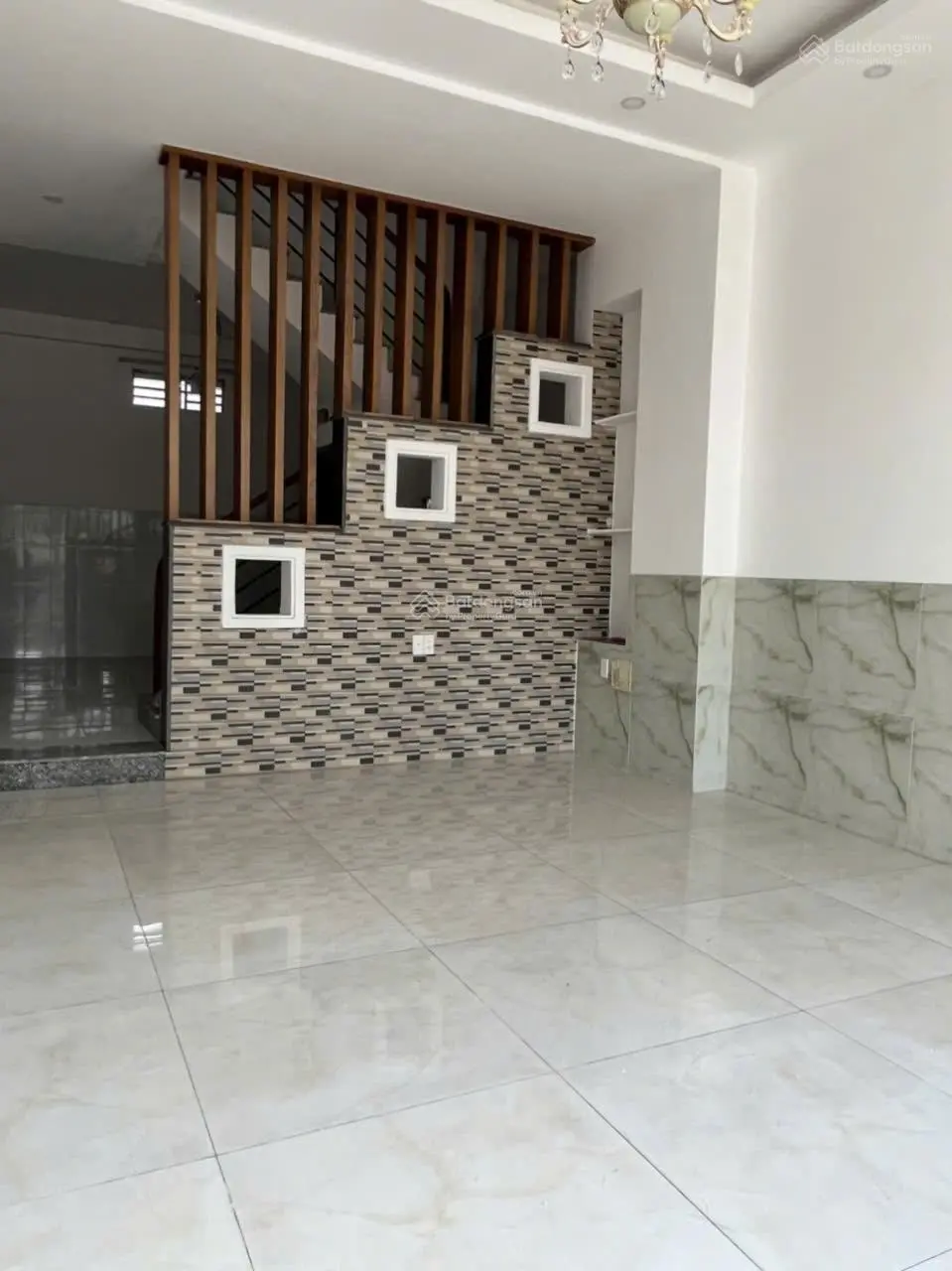 BÁN căn nhà 3 tầng tại Đường Hoàng Hữu Nam, 5,8 tỷ VND, 50,4 m2, siêu phẩm duy nhất tại Quận 9