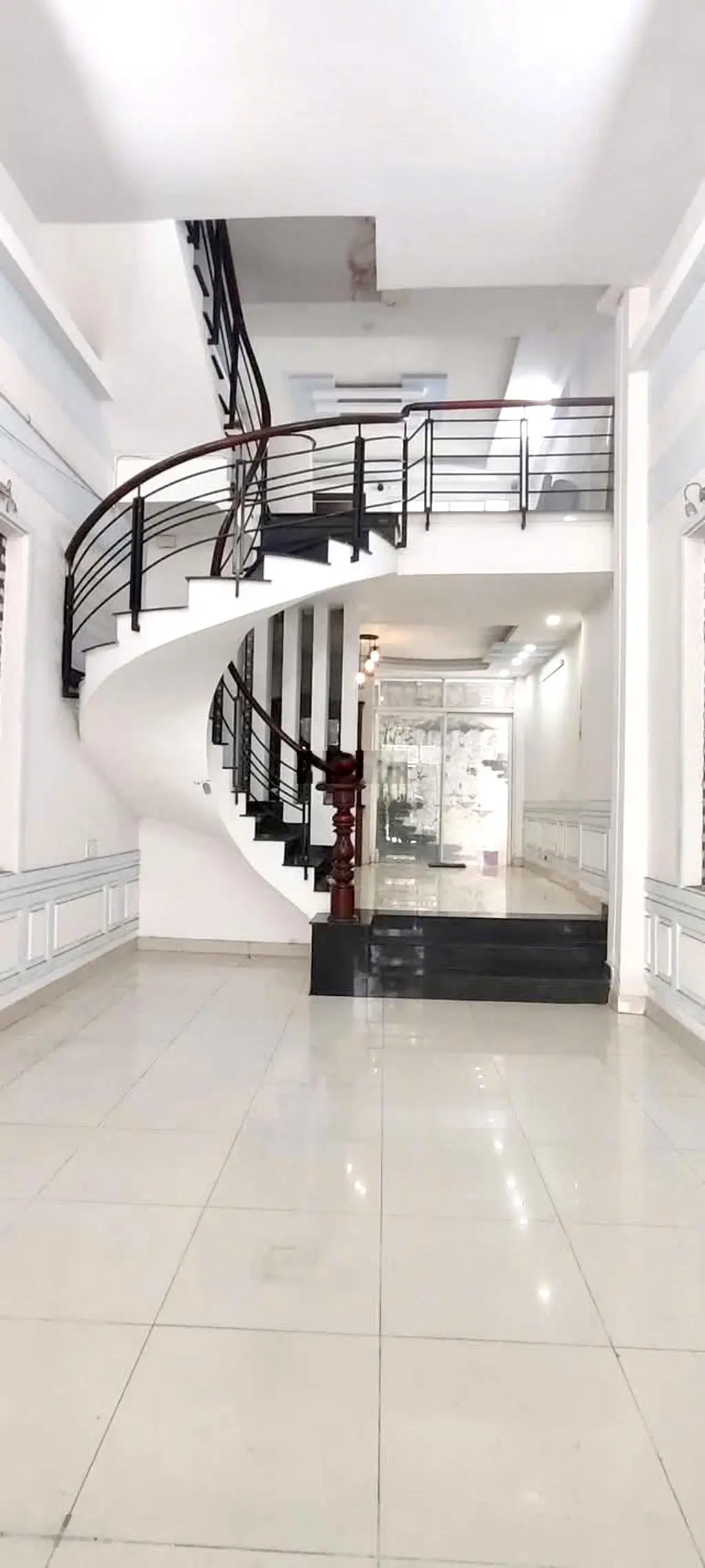 Chính chủ bán nhà 4.8 x 13m hẻm ô tô 7 Thành Thái, khu Cư Xá Đồng Tiến, 4 tầng 4PN, full nội thất