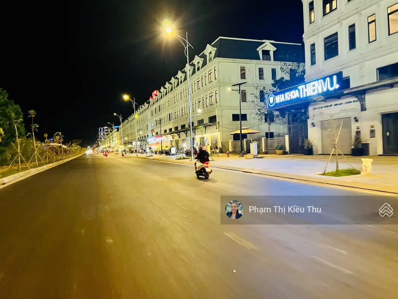 Bán gấp Shophouse mặt tiền đường song hành dt 5x20m 1 trệt 1 lửng 3 lầu giá 26 tỷ Lh 0902872670