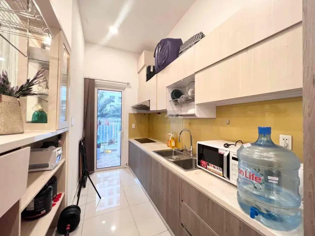 Căn hộ view công viên đầy đủ nội thất giá tốt The Botanica Novaland