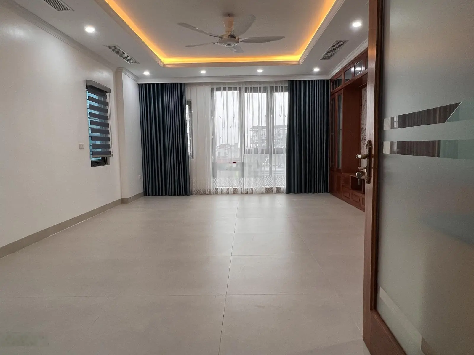 Siêu phẩm Toà văn phòng 58m2 8 tầng cực đẹp, mặt phố Kinh doanh Nguyễn Cơ Thạch, Nguyễn Đổng Chi
