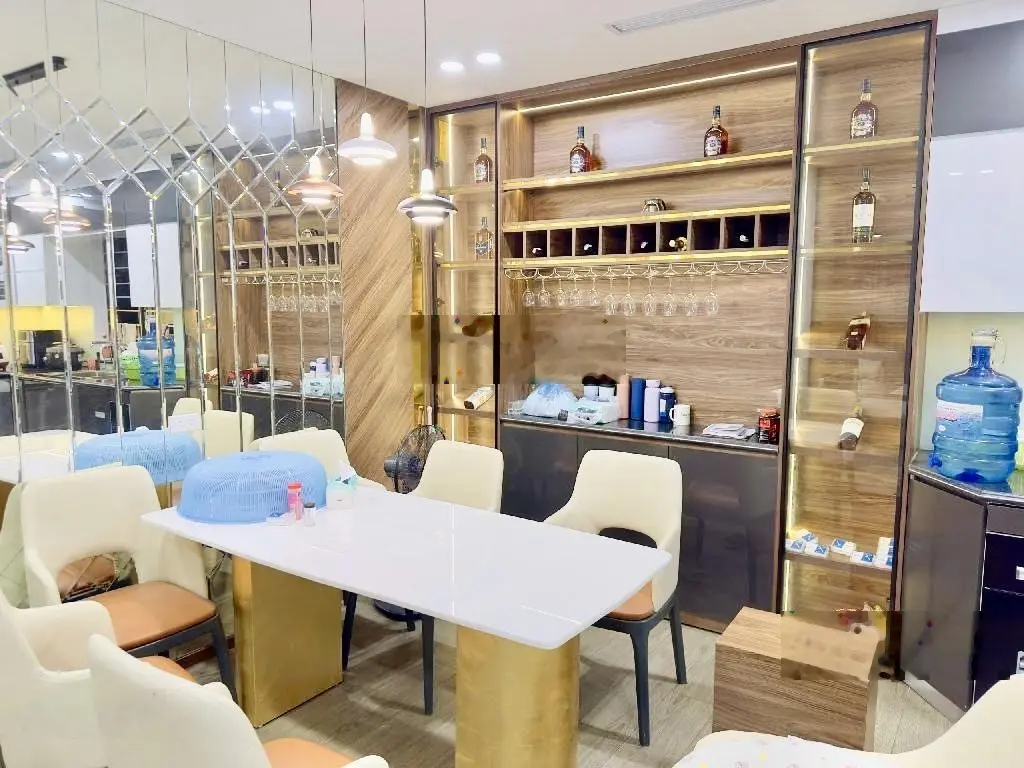 Bán Toàn Nhà 6 Tầng Khu TĐC phường Long Biên 22.5 tỷ-KINH DOANH-VĨA HÈ-Ô TÔ TRÁNH- THANG MÁY