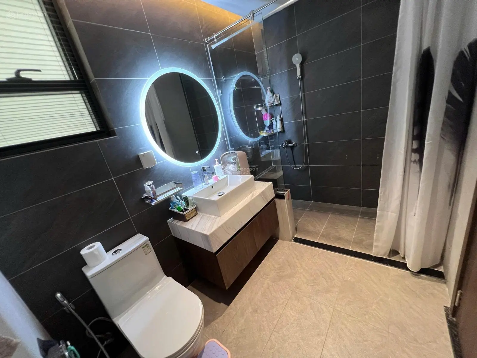 Bán gấp Diamond Brilliant 2PN - 2WC (96m2) view nội khu, giá tốt chỉ 5,050 tỷ