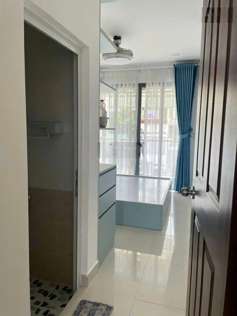 Cực hiếm MTKD 4 tầng 33m2 Trần Tuấn Khải Quận 5 giá 9tỷ8