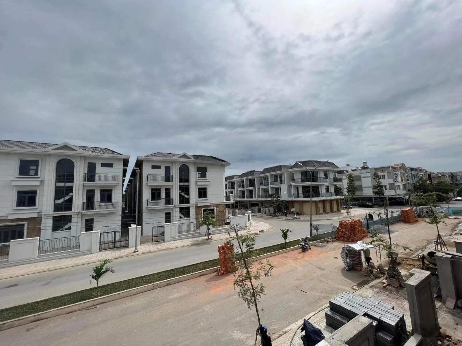 Cần bán nhà biệt thự liền kề khu dân cư Bửu Long giá rẻ nhất khu vực Biên Hoà - Đồng Nai