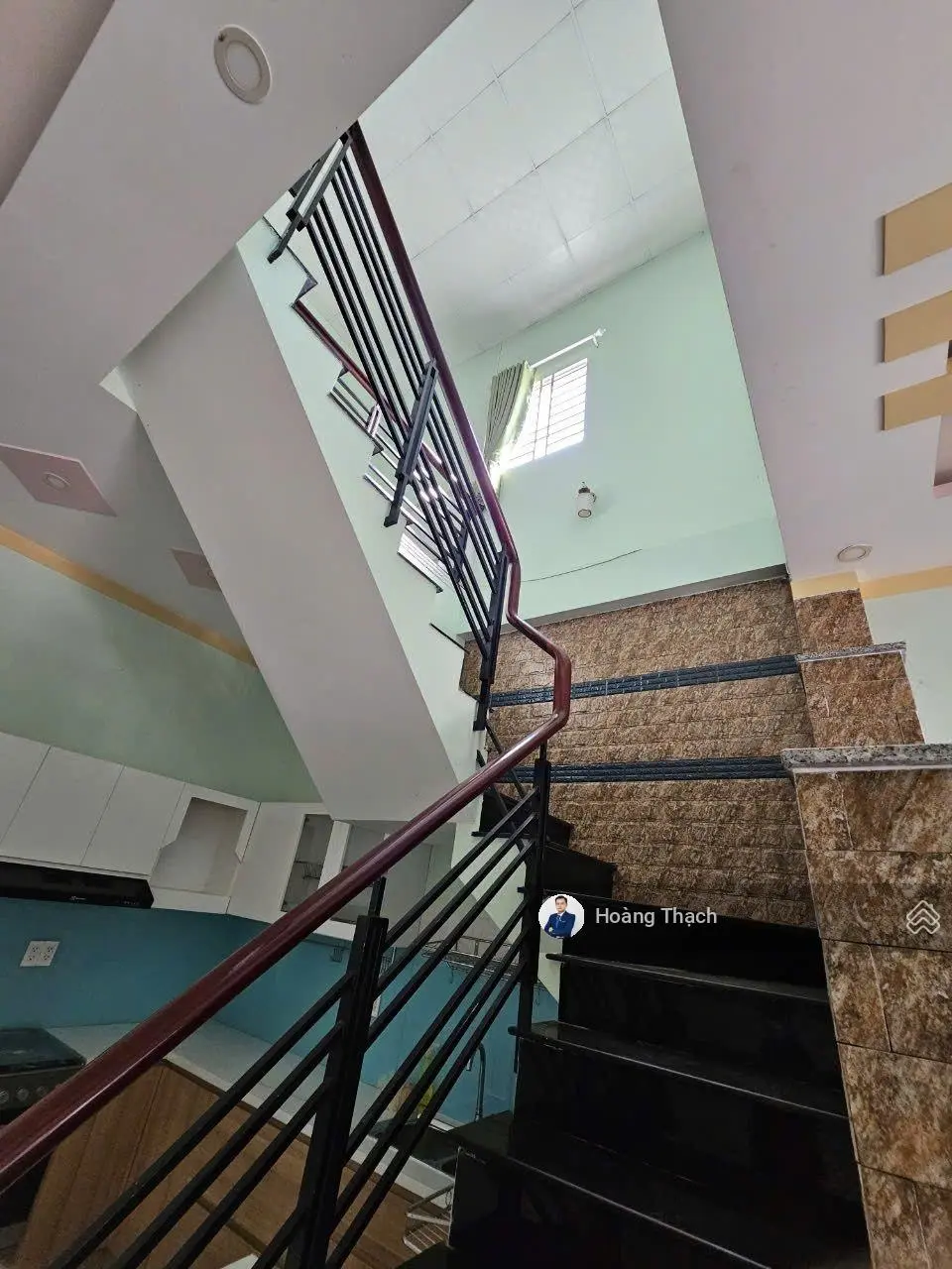 Bán nhà 1 trệt 1 lầu gần Làng Đại Học Thủ Đức đường ô tô né nhau
