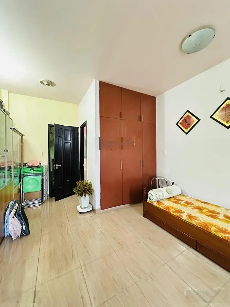 Cần bán gấp nhà đường Nhiêu Tứ, P7, Phú Nhuận Giá5tỷ190- 75m2(5x15) Đang cho thuê 50tr/tháng