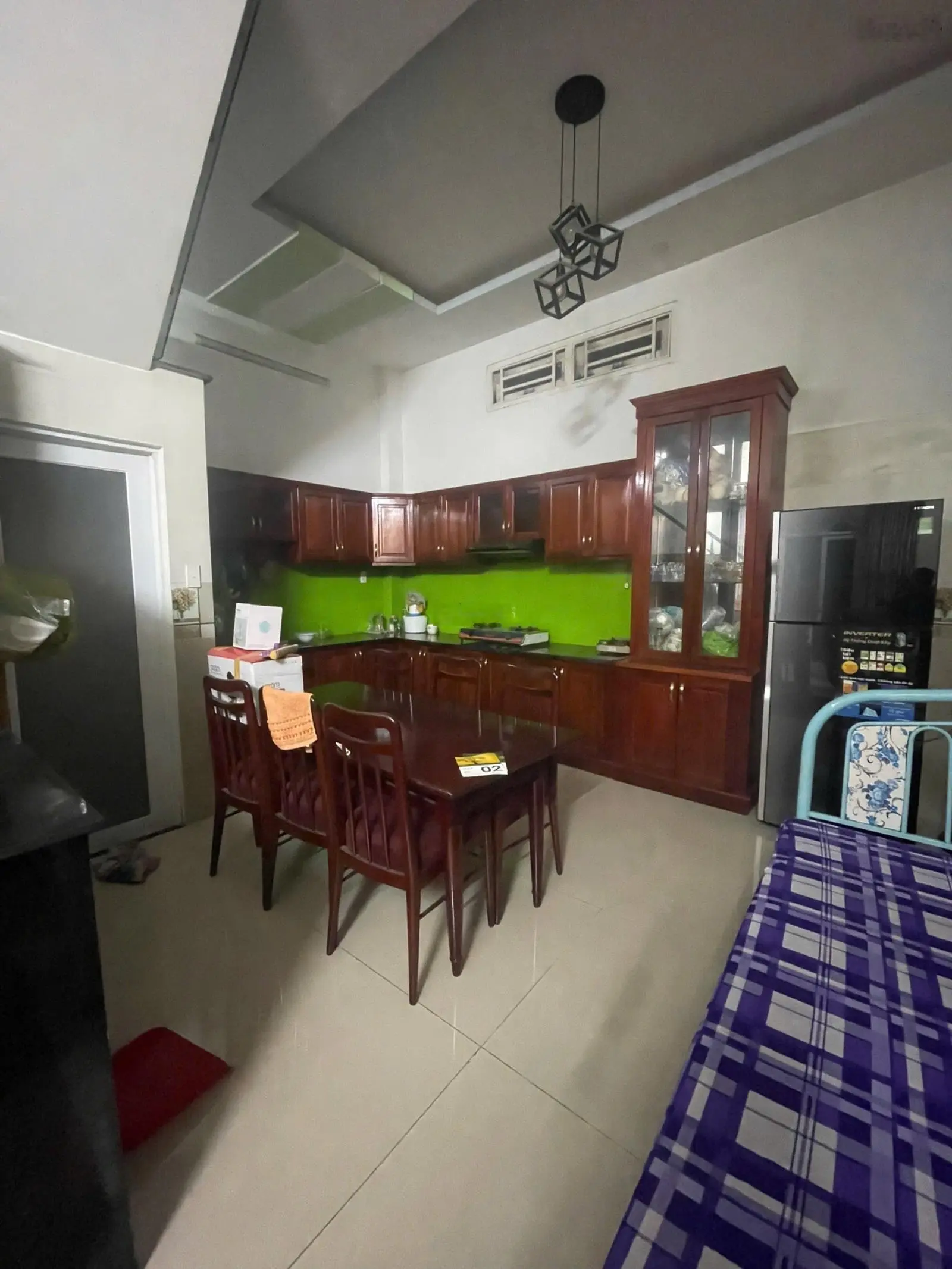 Bán nhà 3 tầng Hiệp Bình Phước, Thủ Đức, giá chỉ còn 5,5tỷ, ôtô vào đến tận cửa, sổ hồng hoàn công