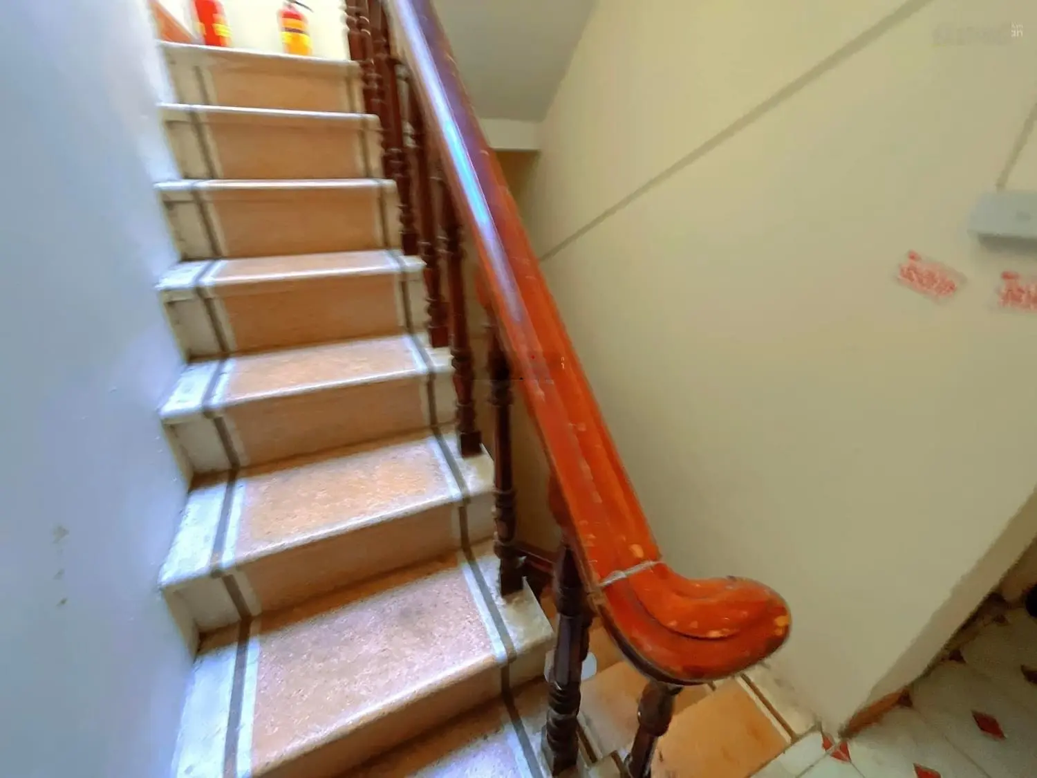 Bán Nhà Minh Khai, Hai Bà Trưng . DT 64m2 3T Mặt tiền 4m. giá: 15.9 tỷ. LH :0383 426 ***