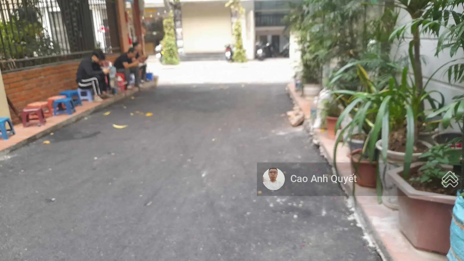 Bán Nhà Phố Đỗ Quang Quận Cầu Giấy 200m10T MT10m LÔ GÓC Sổ Hoàn Công 70 Tỷ Đỗ Quang.