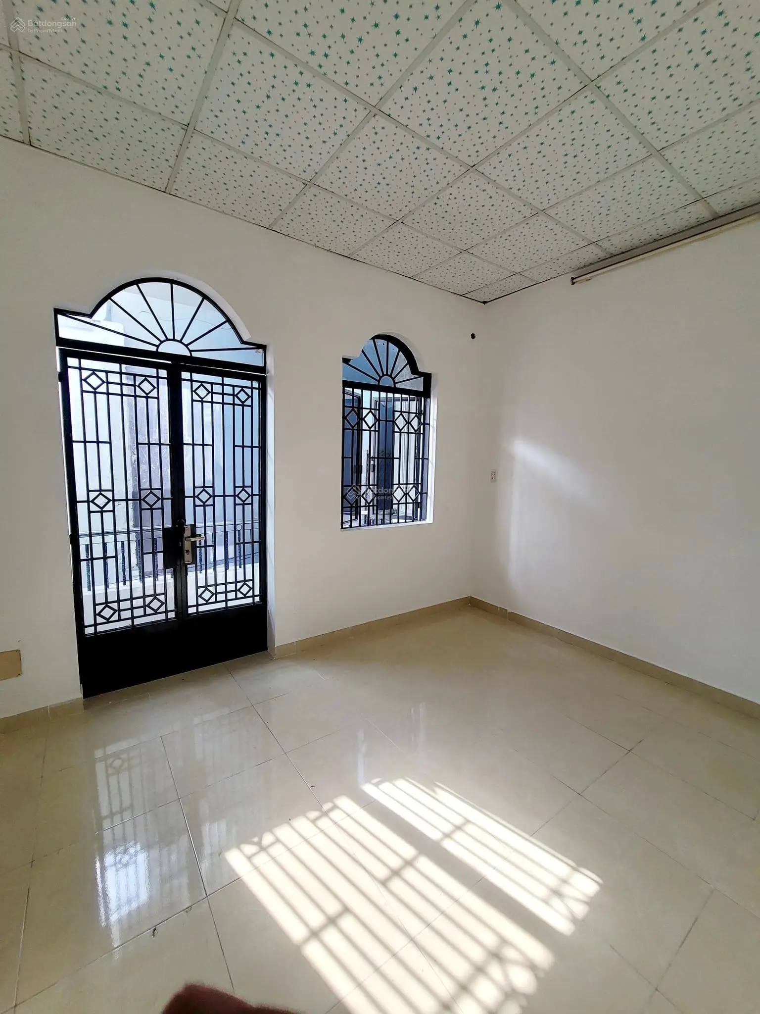 Bán gấp nhà hẻm xe hơi đường 3 Tháng 2 68m2 1 lầu chỉ 6,4 tỷ