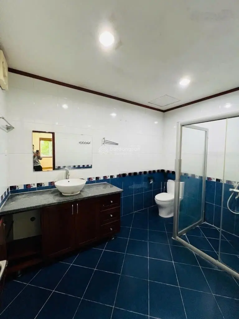 Bán đất Hoàng Cầu 112m x 11m, ô tô tránh, phân lô giá 39.5 tỷ