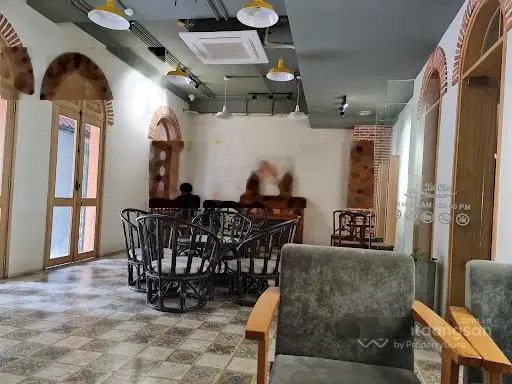 Bán Shophouse 2MT Vũ Tông Phan, DT 10X18,5, nhà 4 tầng, thiện chí bán