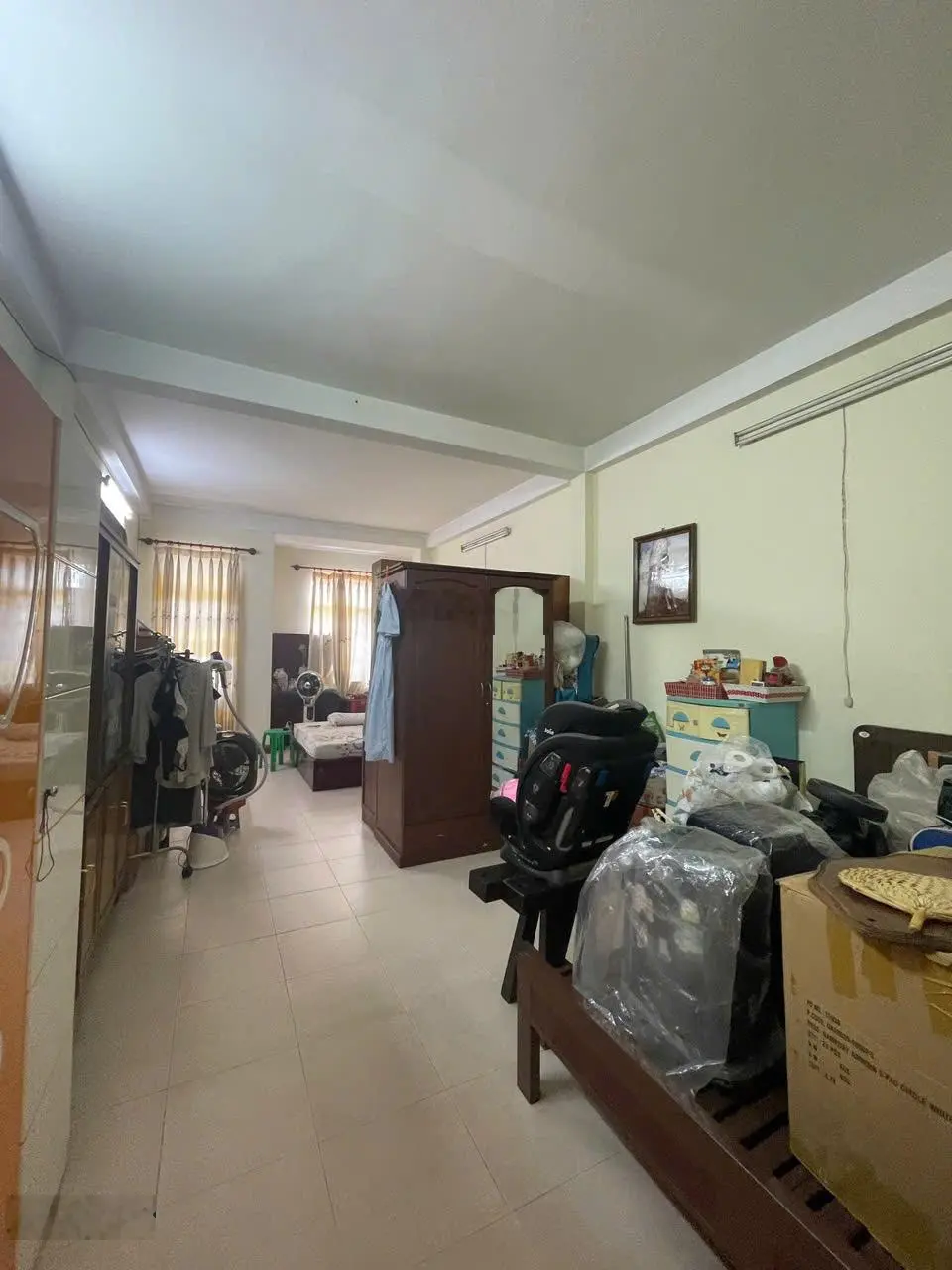 Bán nhà mặt tiền bến bình đông , ngang 4m , nhà sổ hồng riêng hoàn công đủ, Phường 13 Quận 8