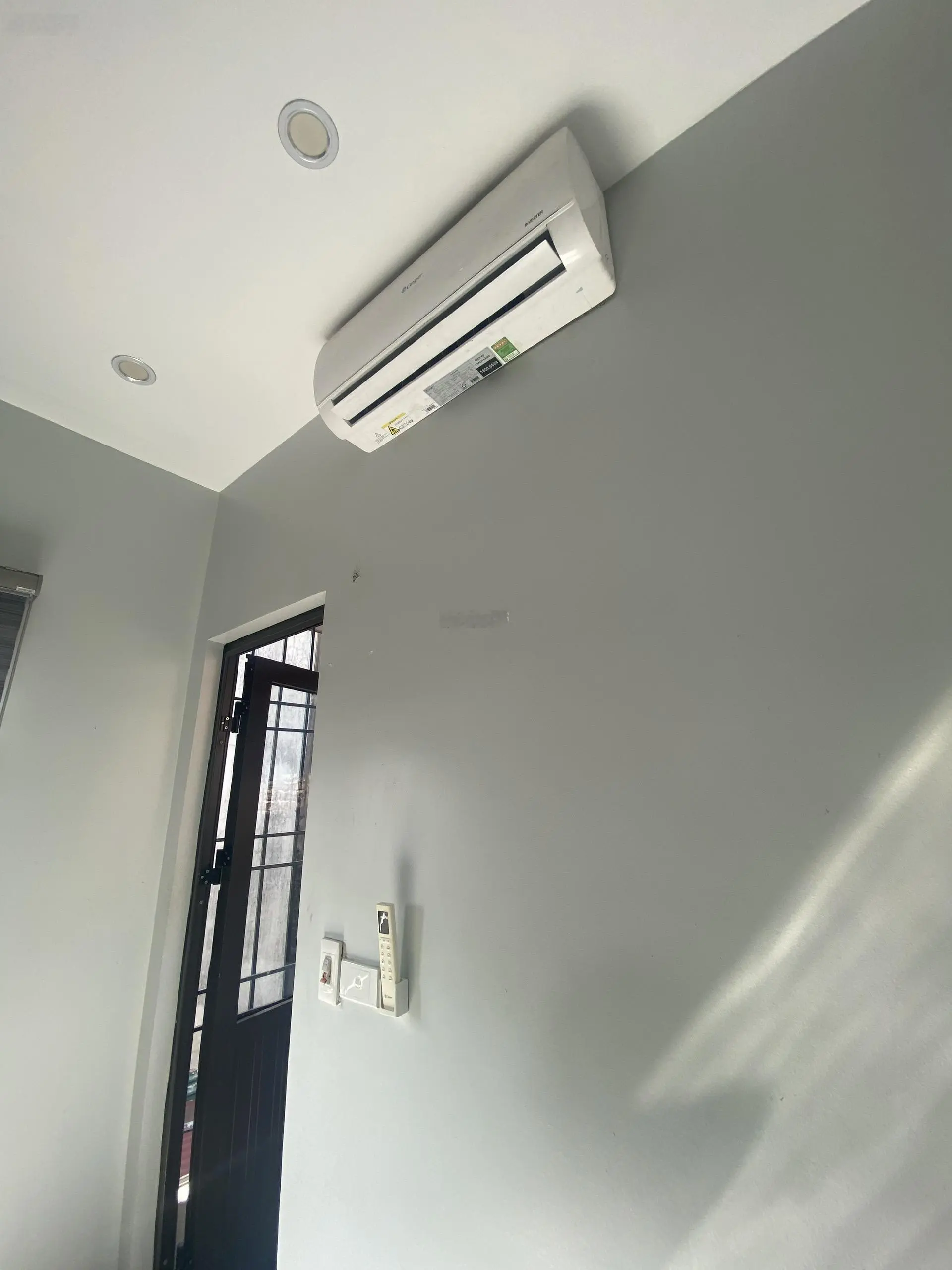 Bán nhà Bạch Đằng DT 25m2 gần phố ngõ thông nhà mới xây 2 năm gần trung tâm tiện ích quanh nhà