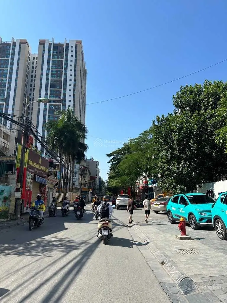 Bán nhà thanh xuân. phân lô, ô tô ngủ trong nhà. 56m2. mặt tiền: 4m.