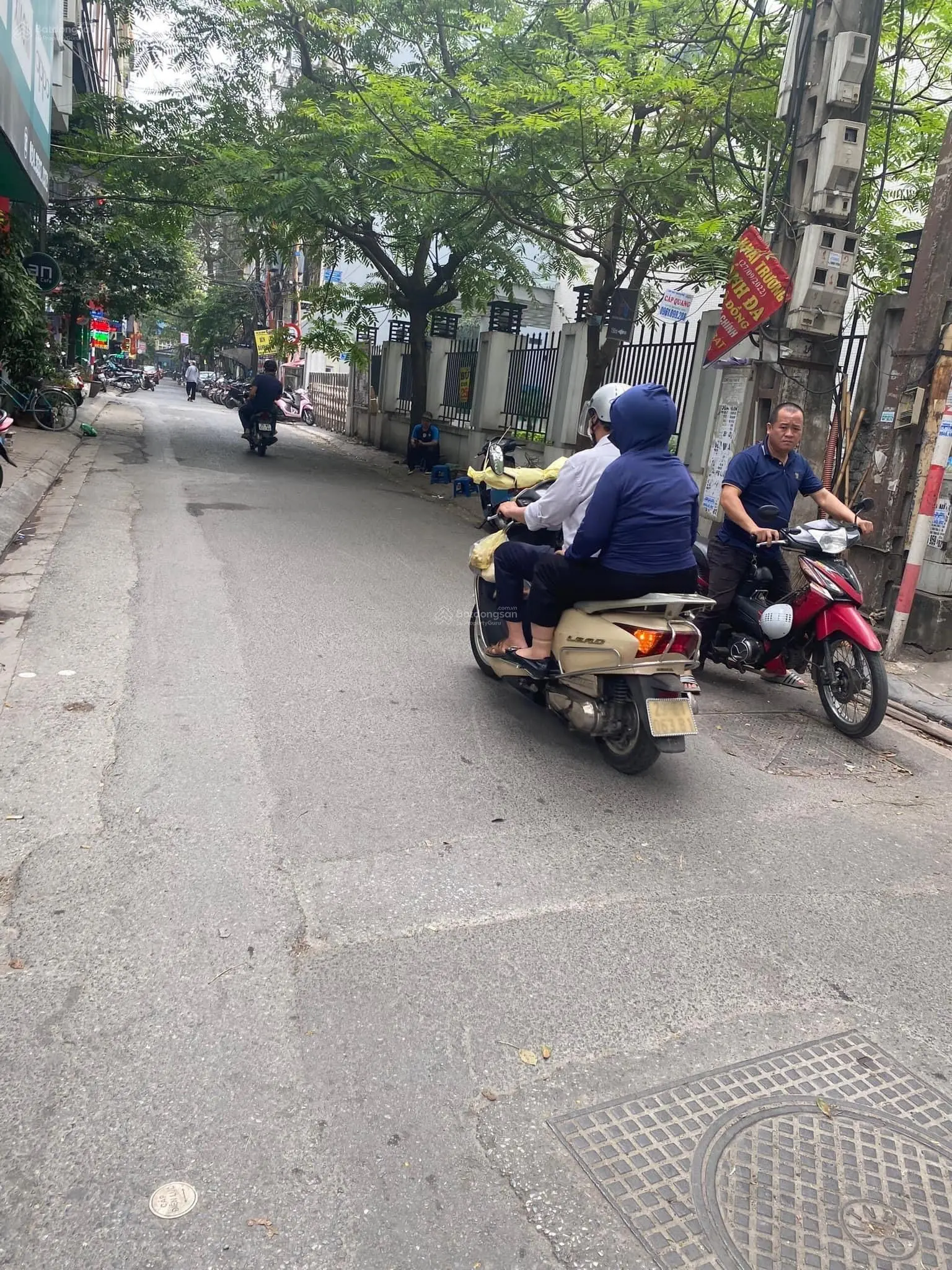 Bán đất phố Chùa Láng - trung tâm Đống Đa - ngõ ô tô thông - khu nhiều trường đại học - kinh doanh