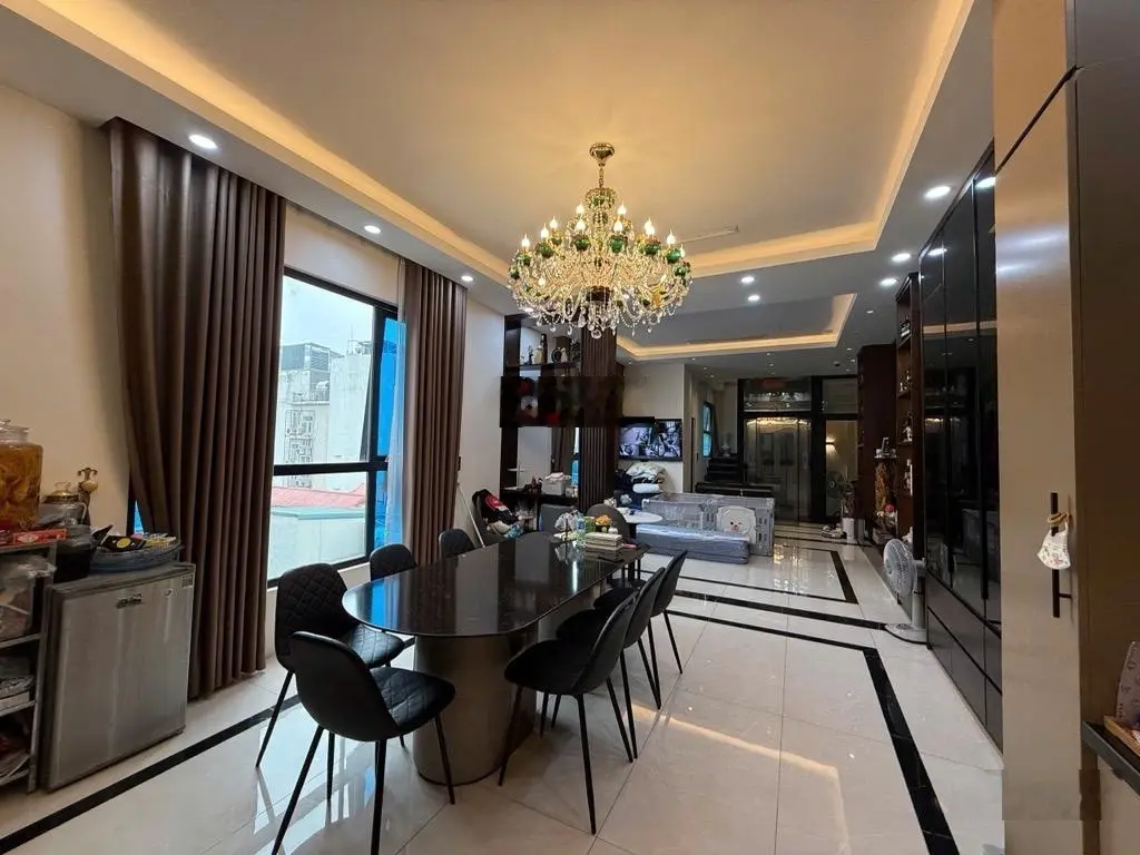 Bán căn nhà Phố Lý Nam Đế - Oto đỗ cửa lô góc 1 nhà ra mặt phố vip hiếm có nhà bán dân trí cao