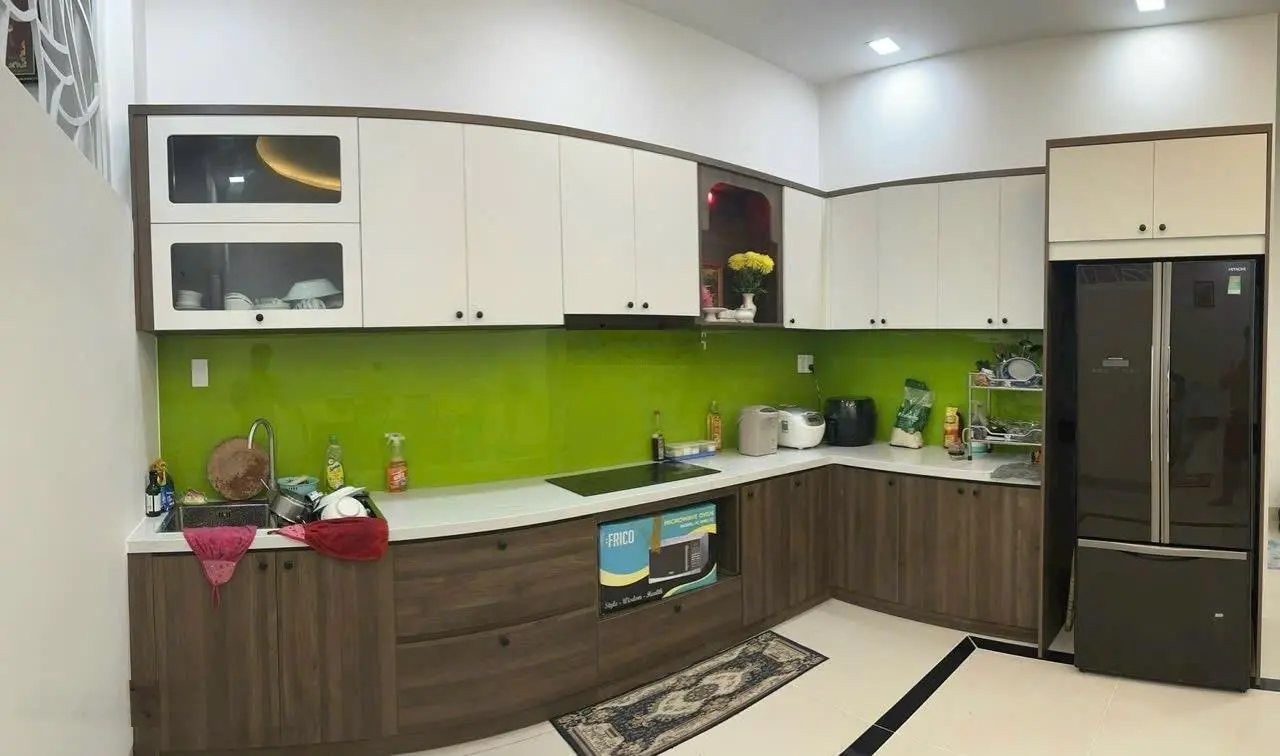 Bán 148,8m2 chỉ 16,5 tỷ nhà 4 tầng đường 2/4, Phường Vĩnh Phước, Nha Trang 0964326158
