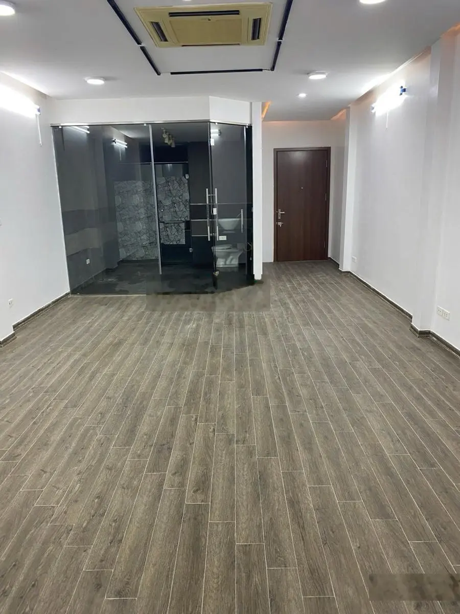 Bán gấp nhà siêu víp mặt phố. Vỉa hè Nguyễn Hoàng 76m2 x 6 tầng mặt tiền 5m kinh doanh văn phòng