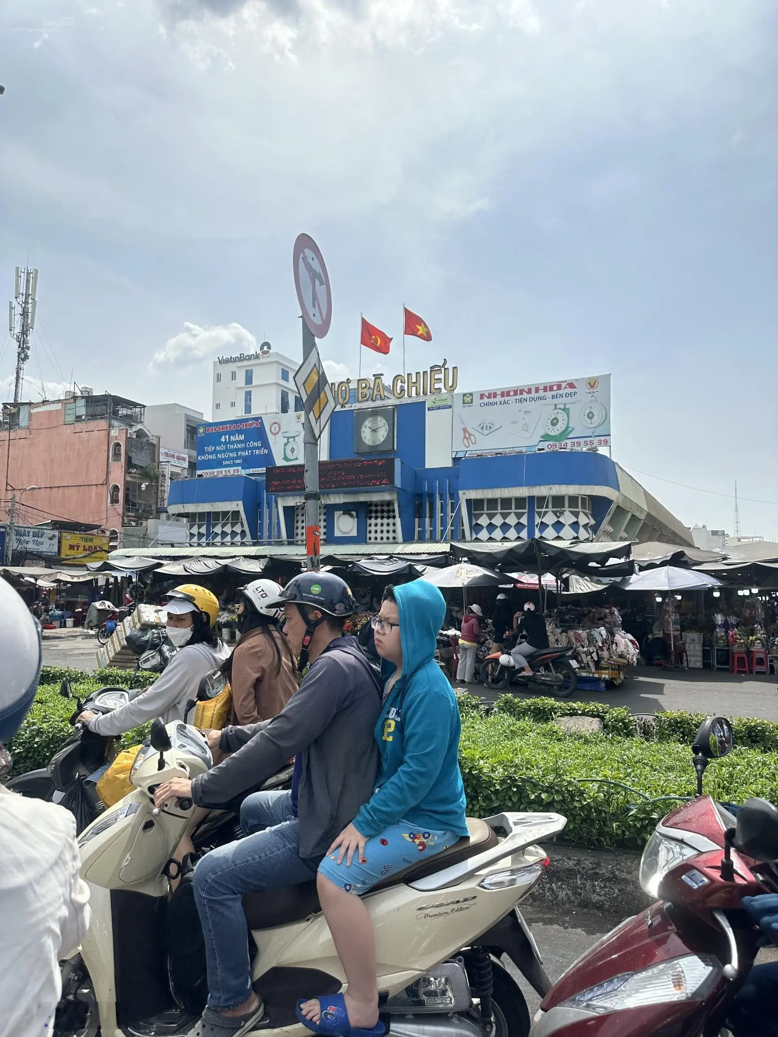 Bình Thạnh nhà 4 tầng 50m2 4 PN ngang 4 giá tốt