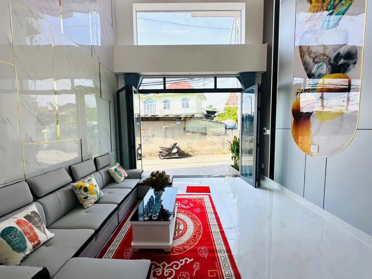 Bán nhà 4.5m x 14m 1 trệt 1 lửng 3 lầu full nội thất hẻm 6m chỉ sau nhà mặt tiền đường Hà Huy Giáp