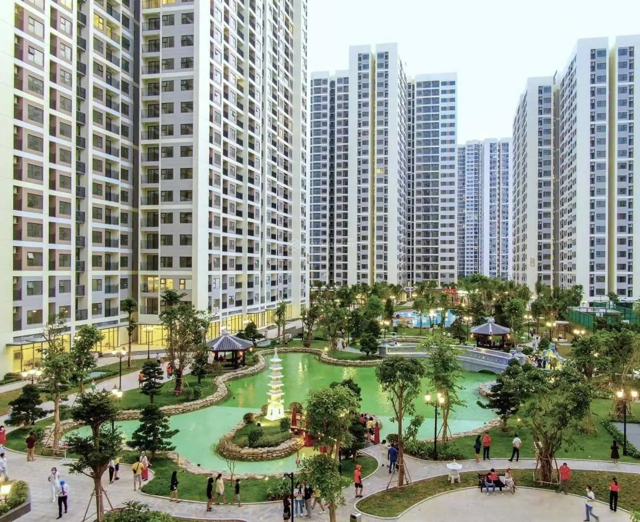 CĂN 2PN THIẾT KẾ QUÁ ĐẸP TẠI VINHOMES GRAND PARK CHỈ 2,360 TỶ ĐÃ CÓ SỔ THU NHẬP THUÊ TỪ 7,5TR - 9TR