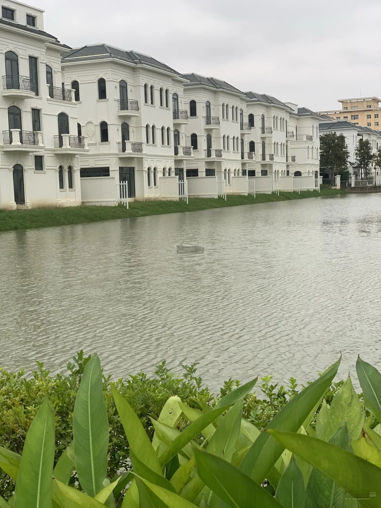 Tại sao nên mua Vinhomes Star City thời điểm này?