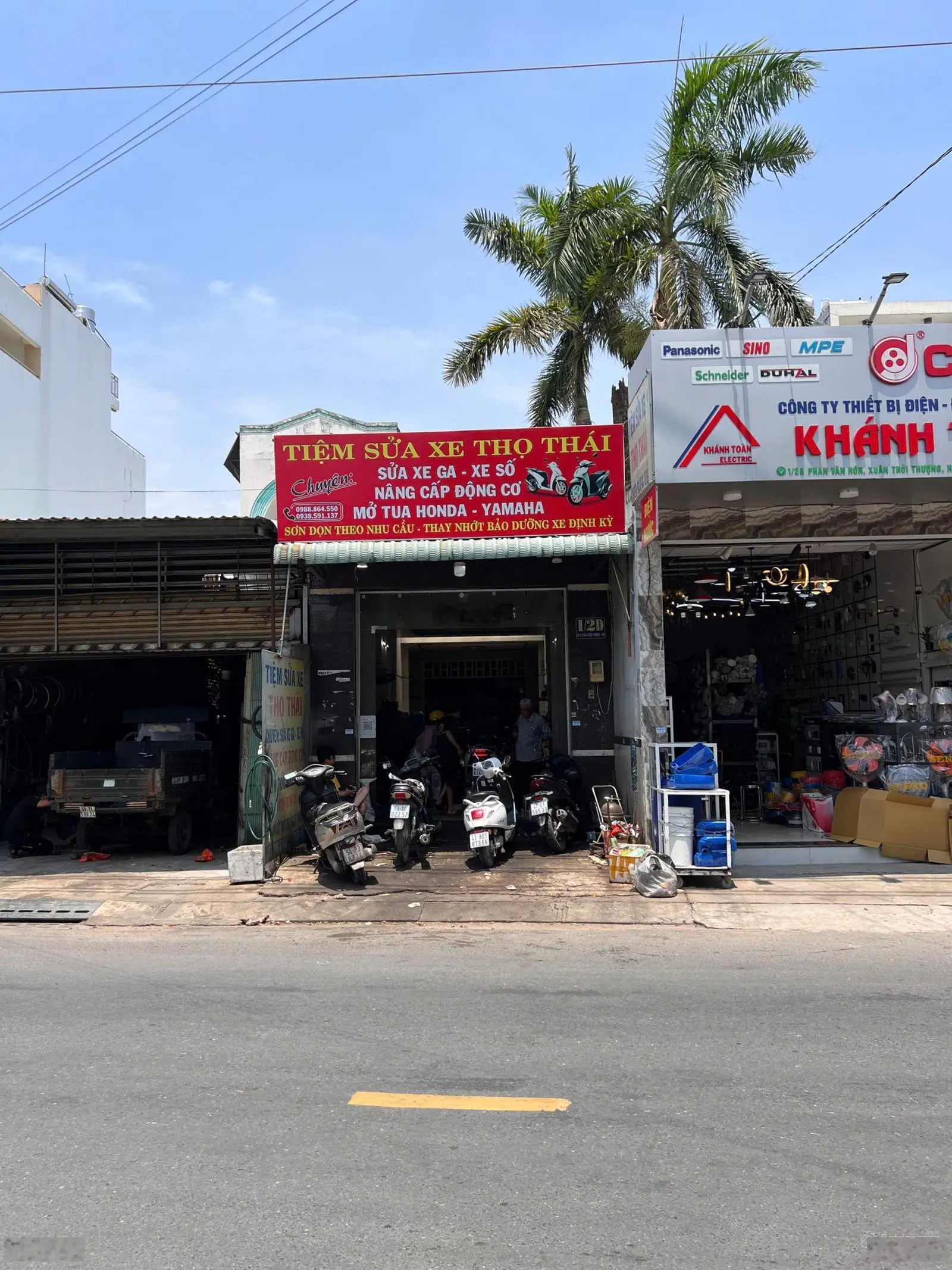 Bán nhà mặt tiền Phan Văn Hớn, Hóc Môn, 4x40 khu vực sầm uất, pháp lý đầy đủ