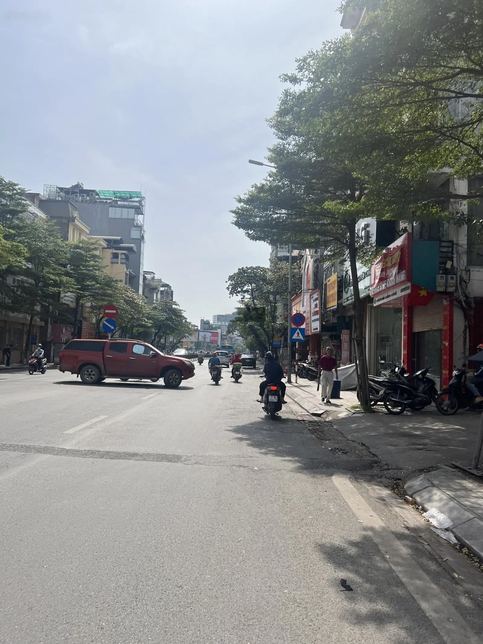 180tr/m2 - 20m ra phố! Tôn Đức Thắng - 68m2 5 tầng MT 6m - kinh doanh
