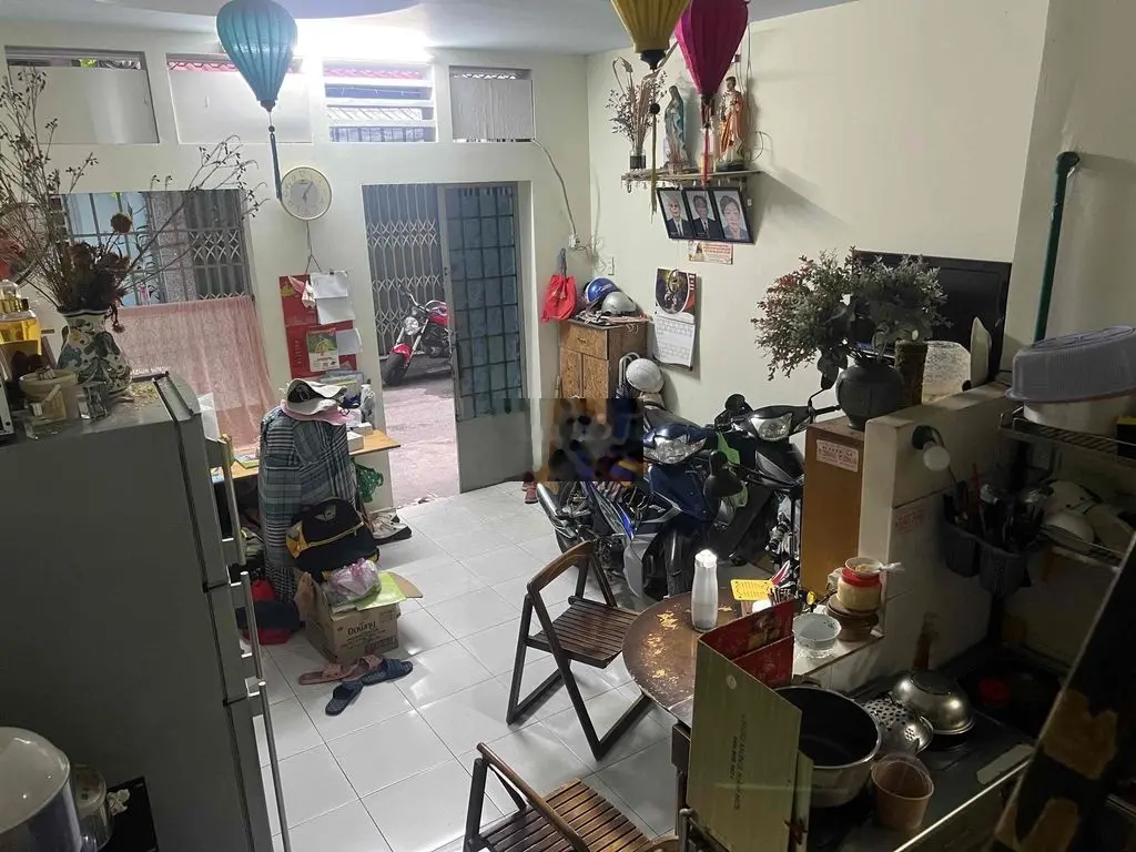 NHÀ 2 TẦNG-XE HƠI ĐẾN NHÀ-GIÁP Q.10