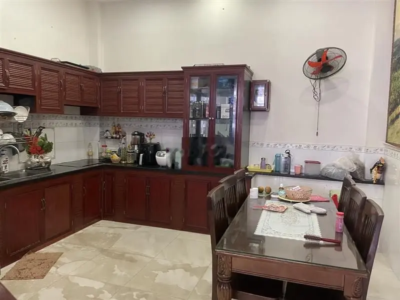 BÁN NHÀ 3 TẦNG HẺM XE HƠI, HÀNG XÓM VẠN PHÚC CITY,61M, NHỈNH 4 TỶ.
