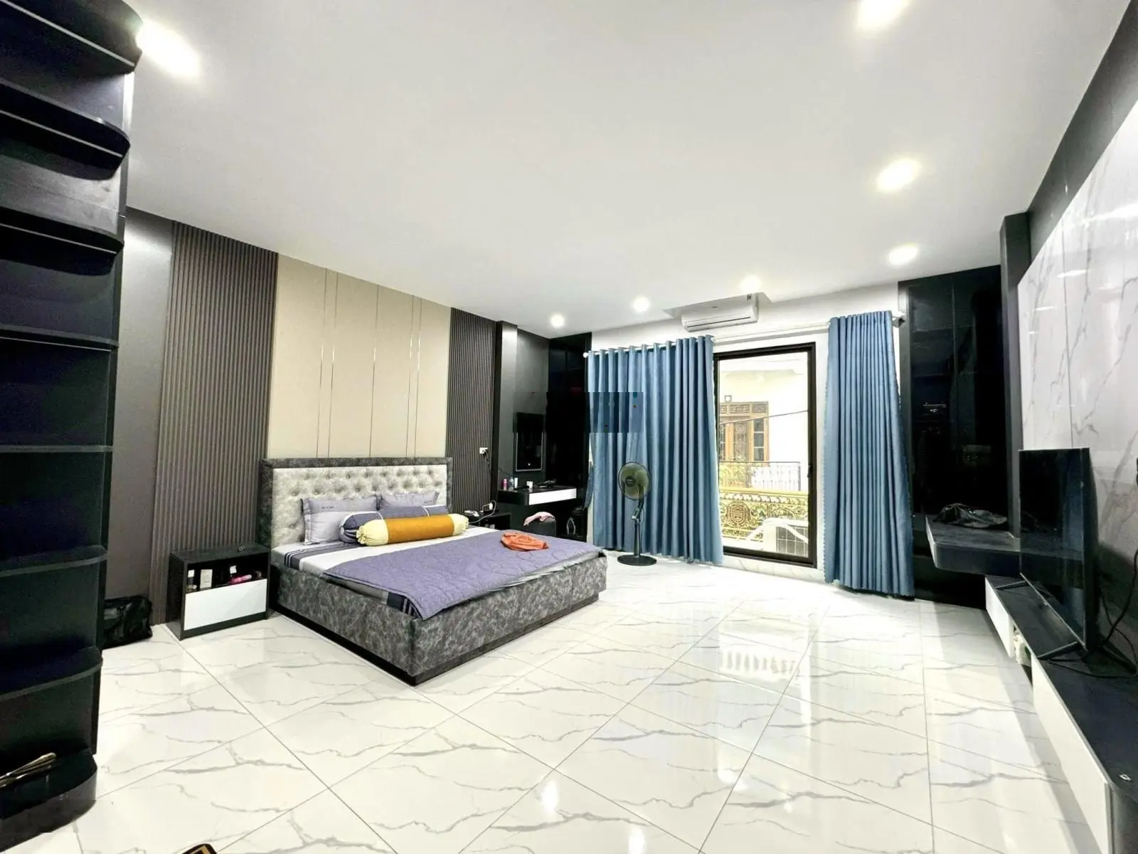 Bán nhà Phố Cự Lộc Ô Tô Đỗ Cửa 45M2 6 Tầng Thang Máy Nhà Đẹp Dân Xây Trung Tâm Thanh Xuân