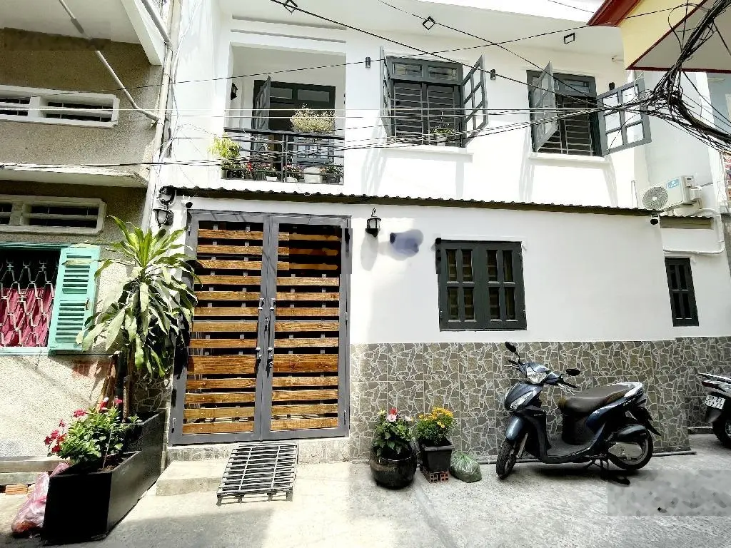 Hẻm xe hơi 4m - Nơ Trang Long - Bình Thạnh - nhỉnh 5 tỷ - ngang 5.2m - 2 tầng