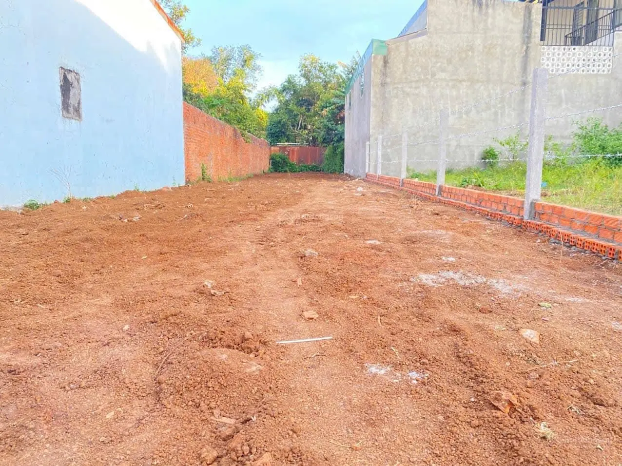 Bán gấp đất DT 500m2 tại ĐT 749A, Dầu Tiếng, Bình Dương, giá 600 triệu VND