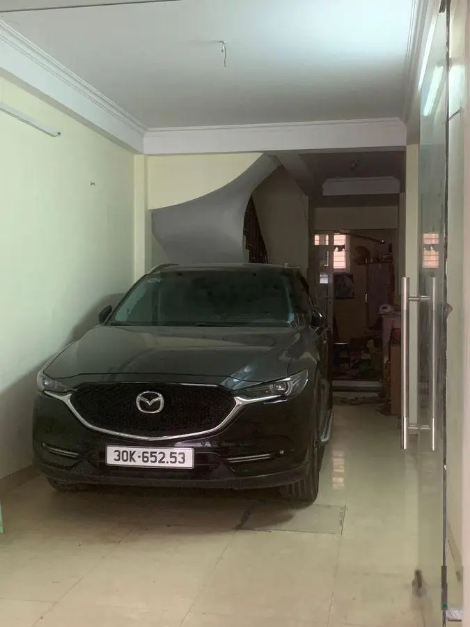 Chính chủ bán nhà mặt phố Thành Công, Hà Đông diện tích 46m2, 5 tầng giá 7,7 tỷ