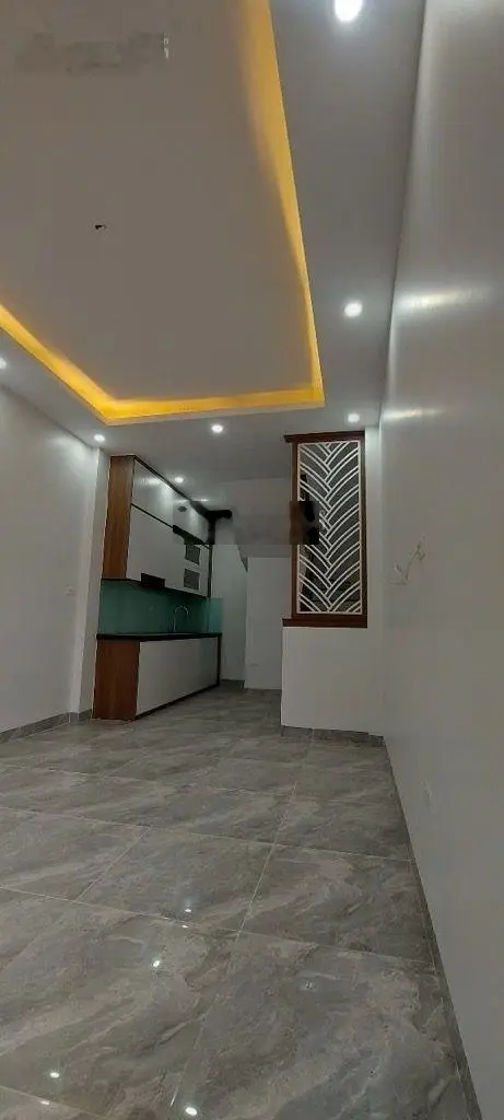Bán nhà riêng tại Cầu Diễn, 6 tỷ, 38m2, 5PN, 5WC giá tốt