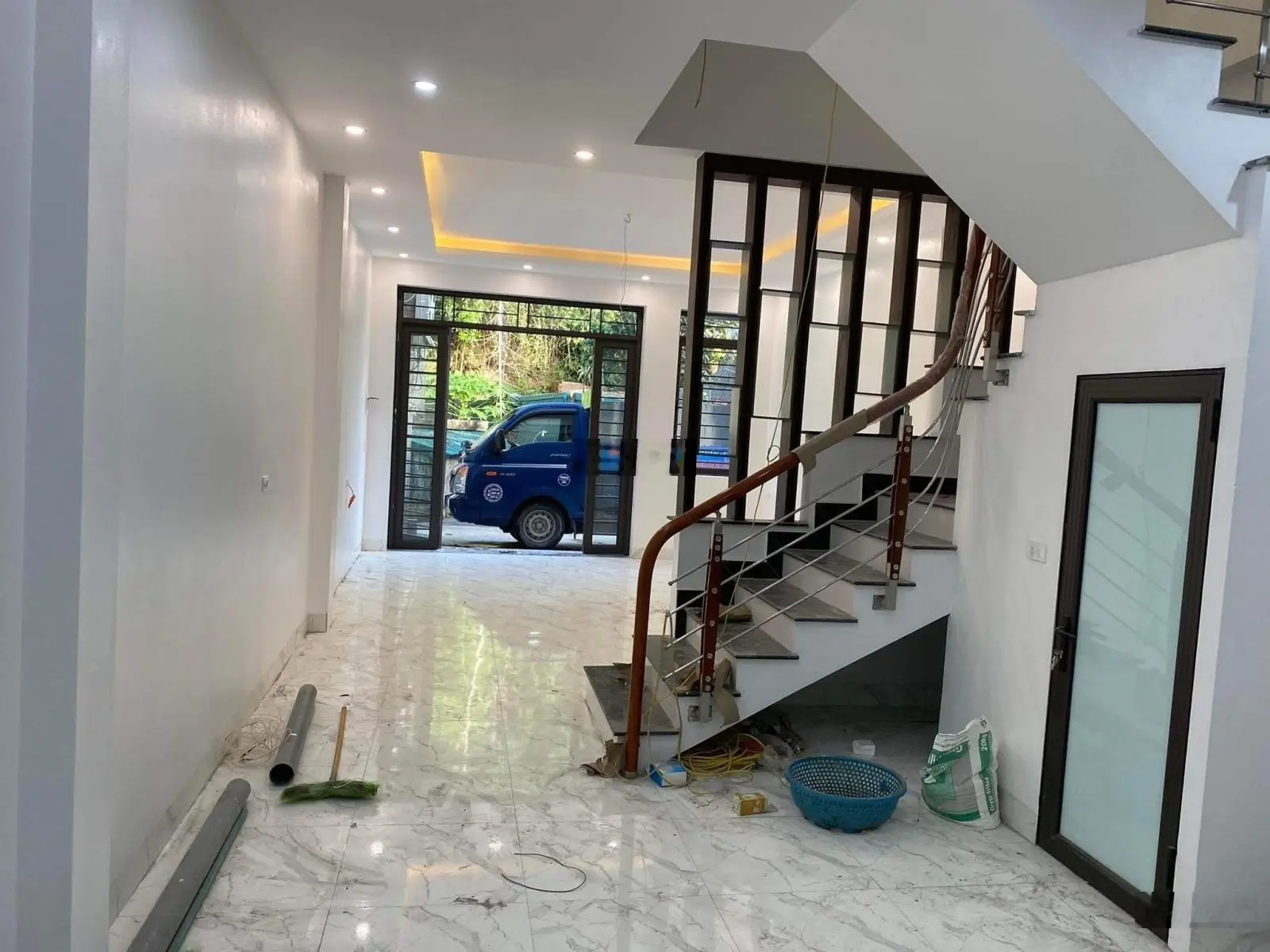 Bán nhà 3 tầng Cao Xanh giá chỉ 1tỷ9xxtr - 0962698922