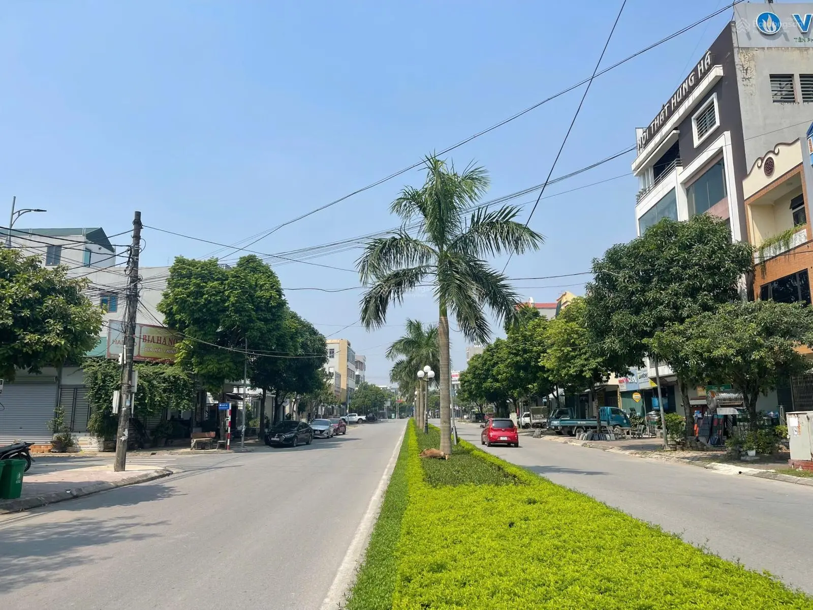 Nhà Đẹp - Vị Trí Vàng - Cơ Hội Vàng! Bán nhà riêng gần 90m2 chính chủ mặt Nguyễn Phúc Lai , Phủ Lý
